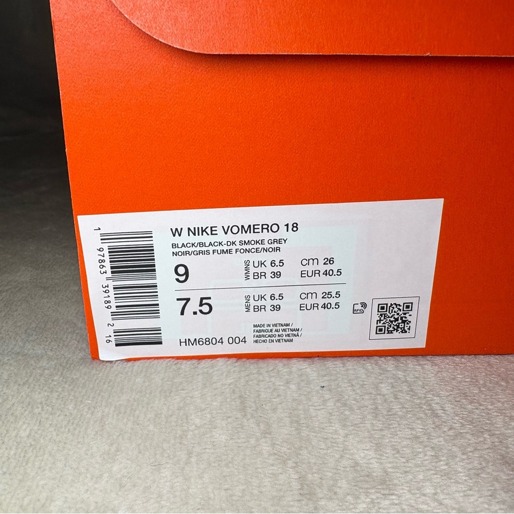 W 9/ M 7.5 Nike Vomero 18 'Black Smoke Grey' Zoomx - Picture 5 of 8